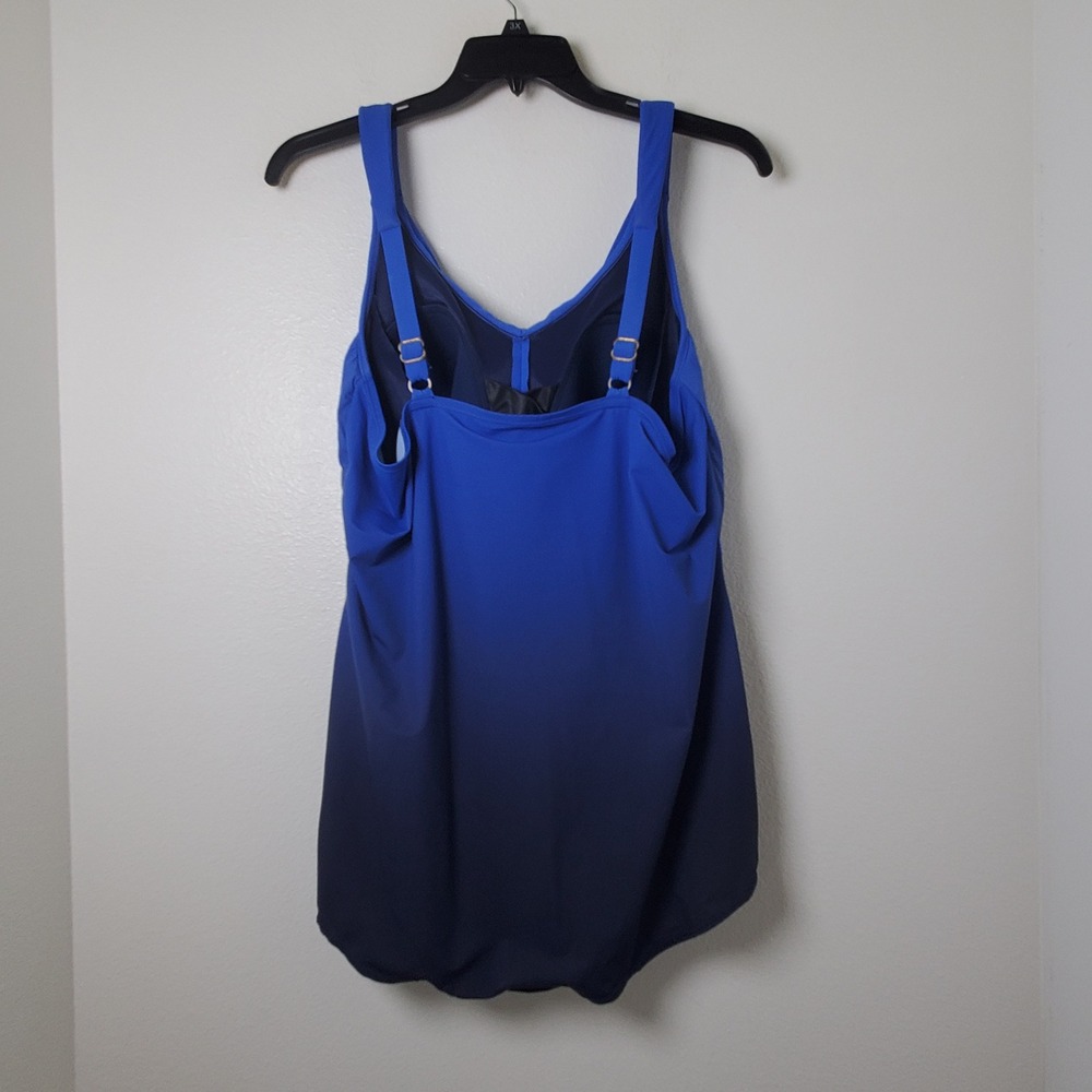 Lands End Slendersuit Blue Ombre Wrap One Piece Swimsuit Size 24W Style 514047 - Picture 6 of 11